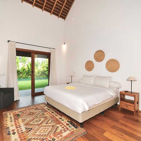 Villa Lala Kuta  Bagian luar foto