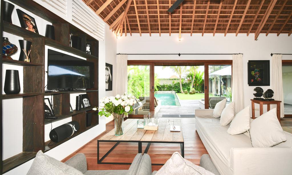 Villa Lala Kuta  Bagian luar foto